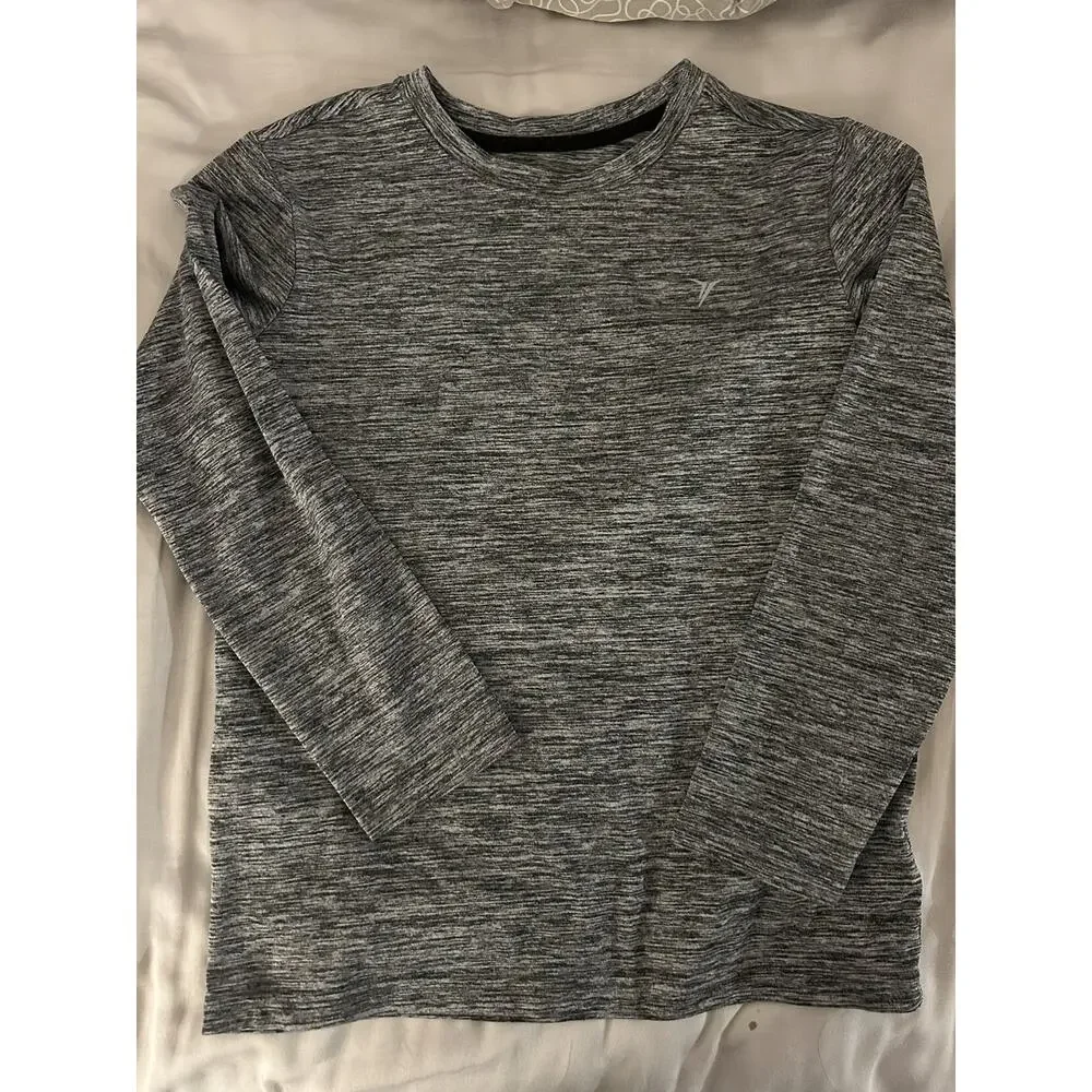 Old Navy Grey Activewear Shirt size 10-12